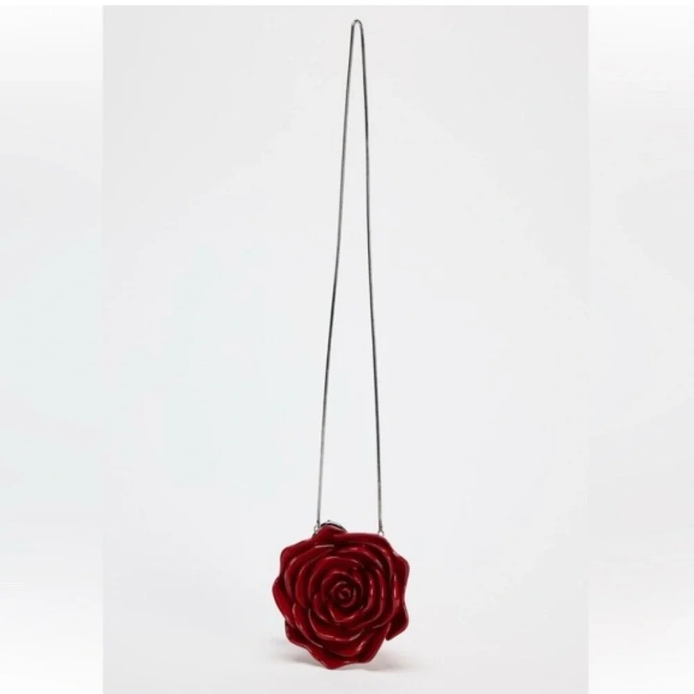 Zara Red Rose-Shaped Women's purse - Picture 3 of 10